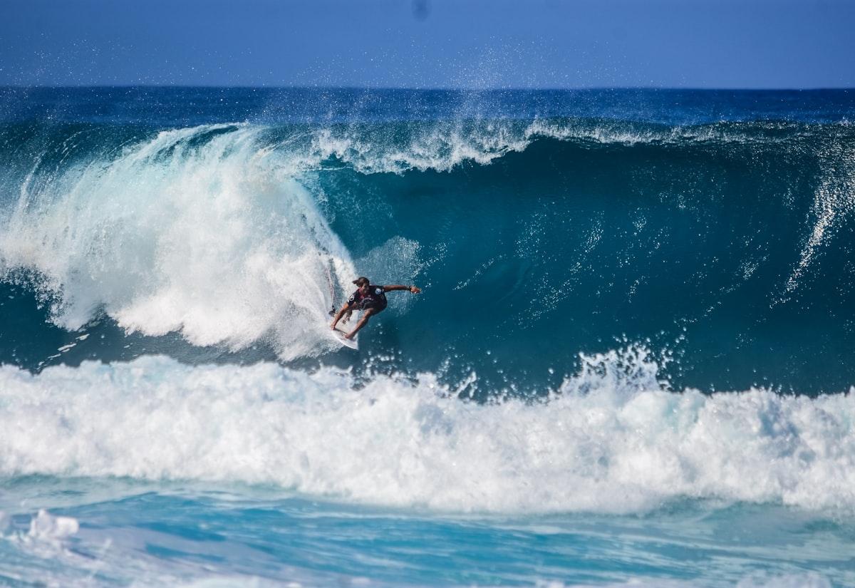 Surfing for Beginners [2026]: What to Expect in Your First 3 Months