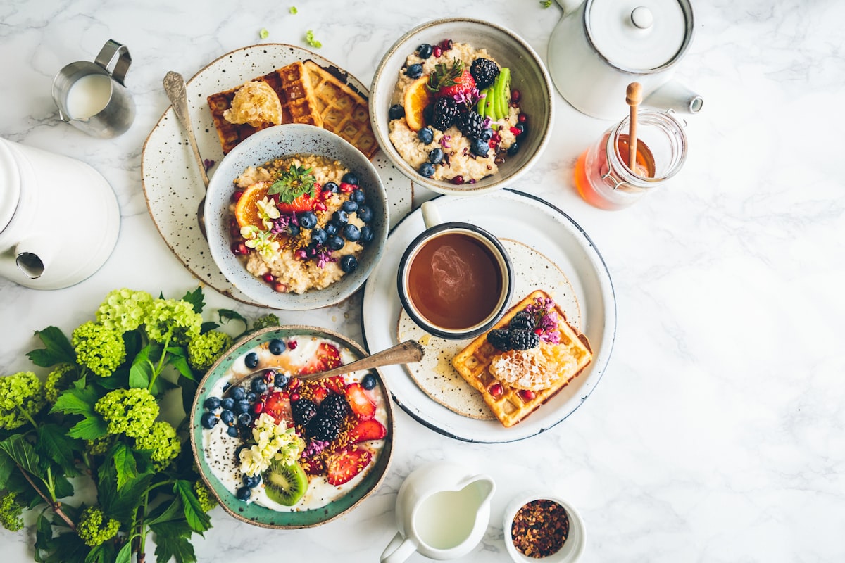 Best Foods for Gut Health and Digestion (Science-Backed Guide [2026])