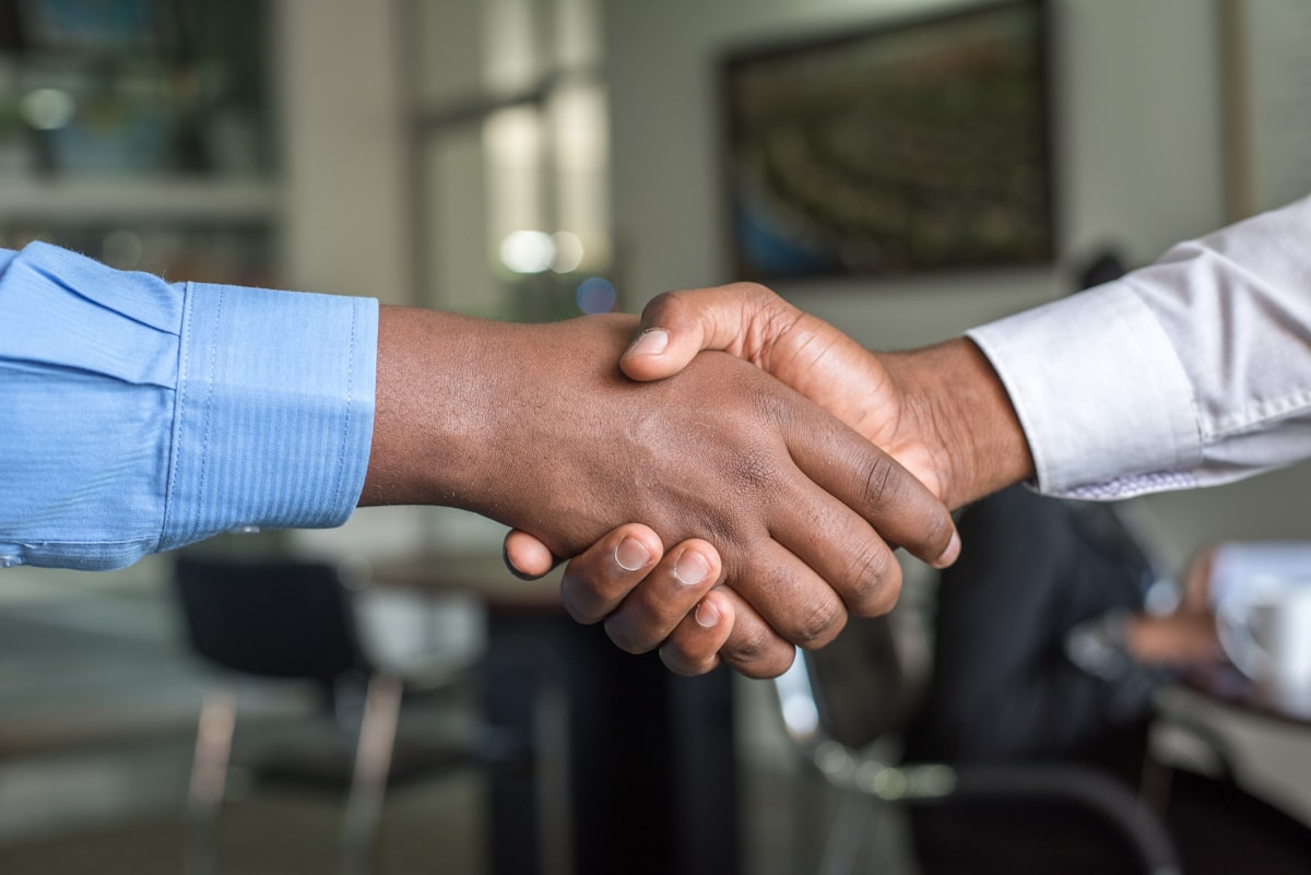 How to Build Stronger Relationships [2026]