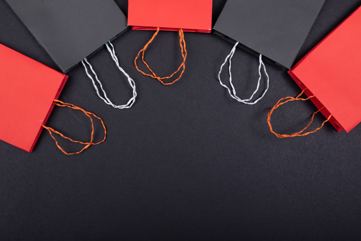 Selling on Etsy in [2026]: What the Success Stories Don't Tell You