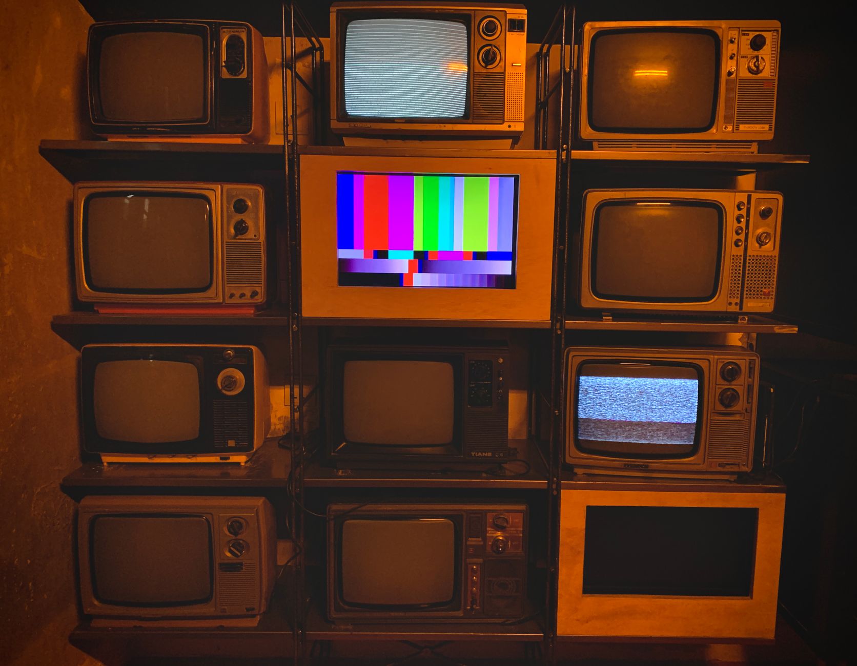 Classic TV Worth Revisiting [2026]: The Shows That Defined Television and Still Hold Up