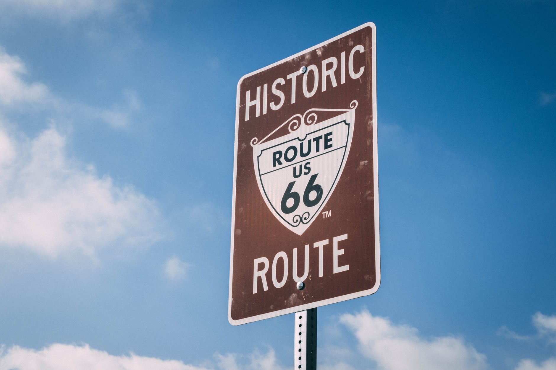 Best US Road Trip Routes [2026]: The Ones Worth Driving and How to Do Them Right