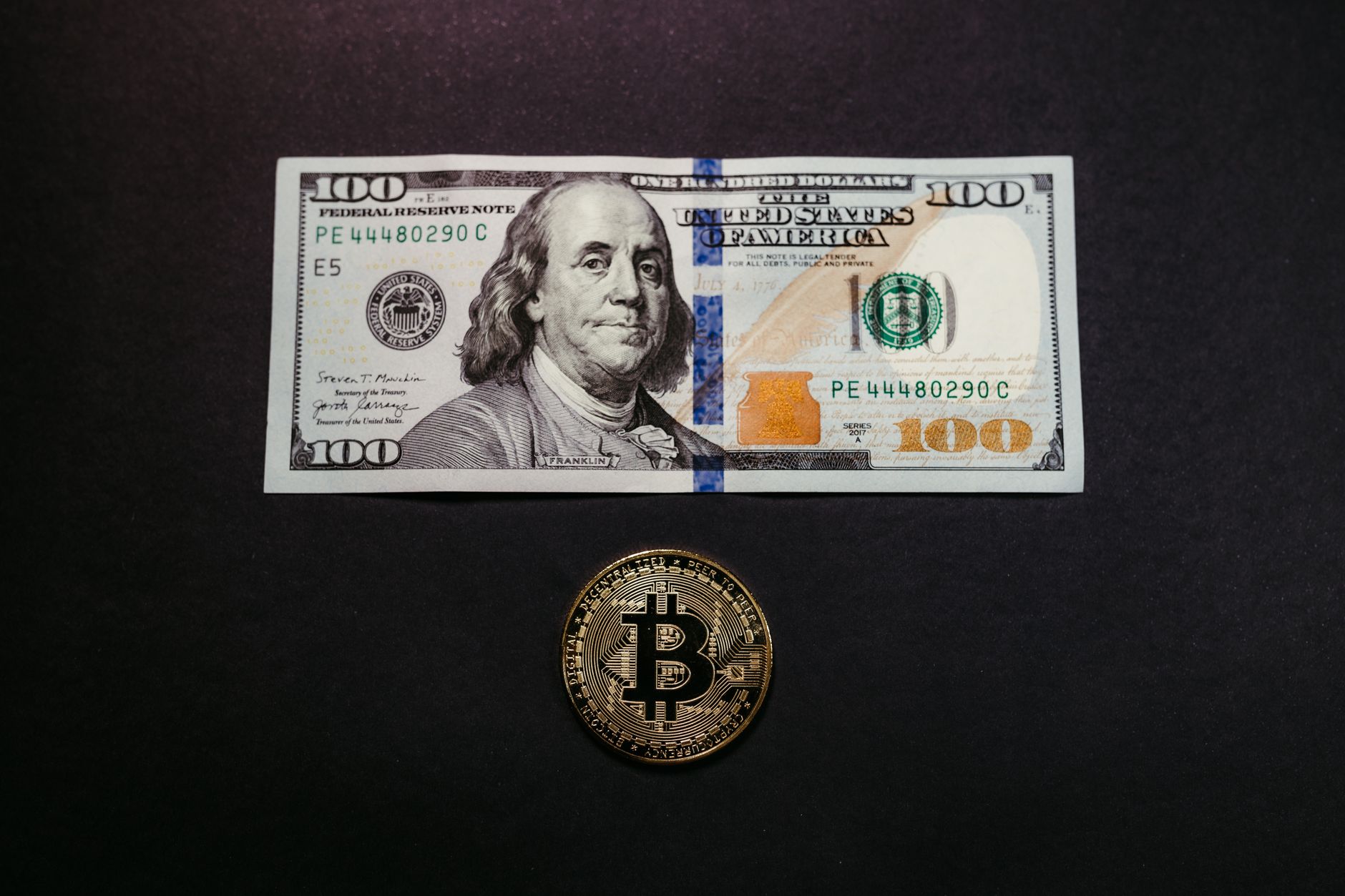 Bootstrapping vs Raising Money in 2026: 7 Questions That Reveal the Right Answer for You