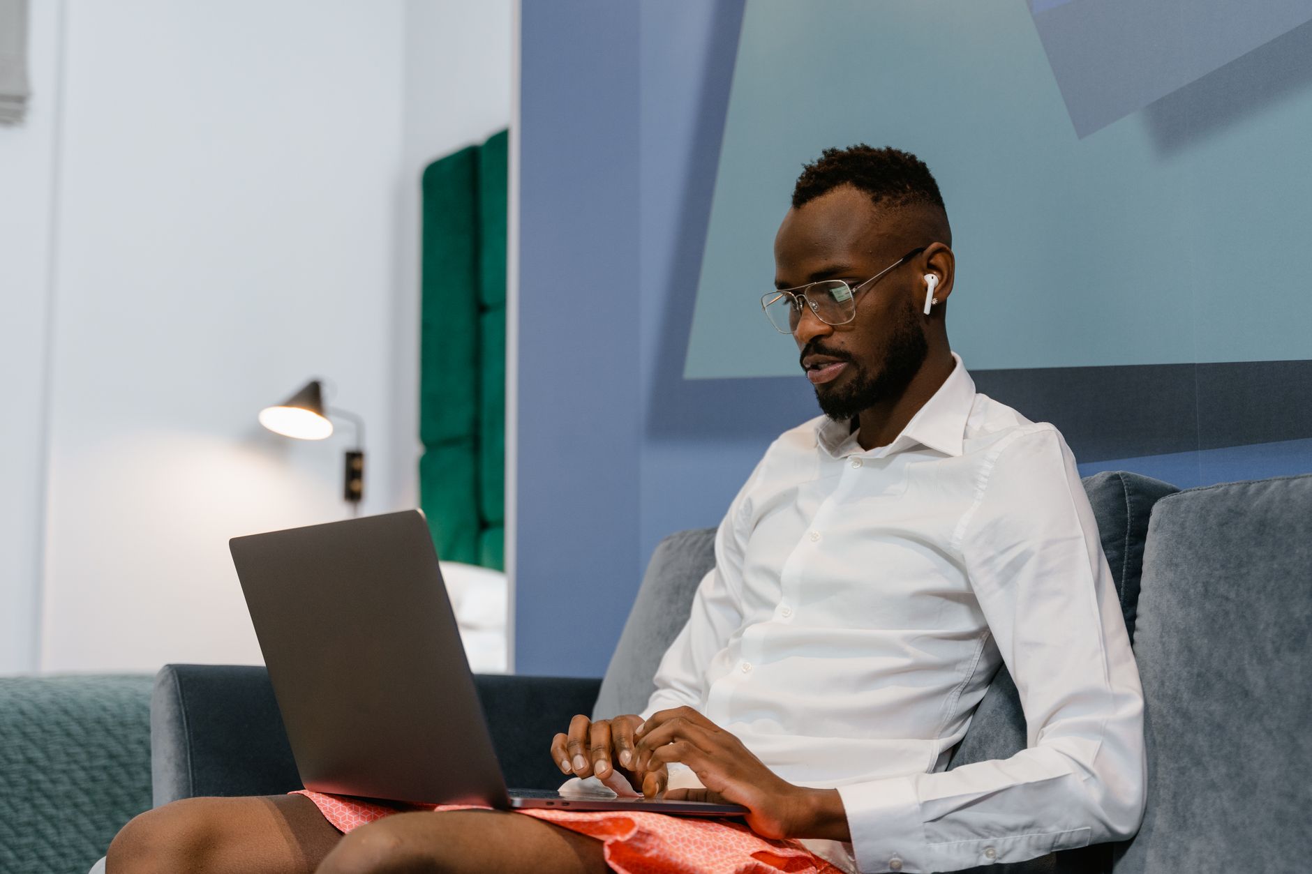 Building a Long-Term Remote Career: How to Stay Visible, Promotable, and Irreplaceable