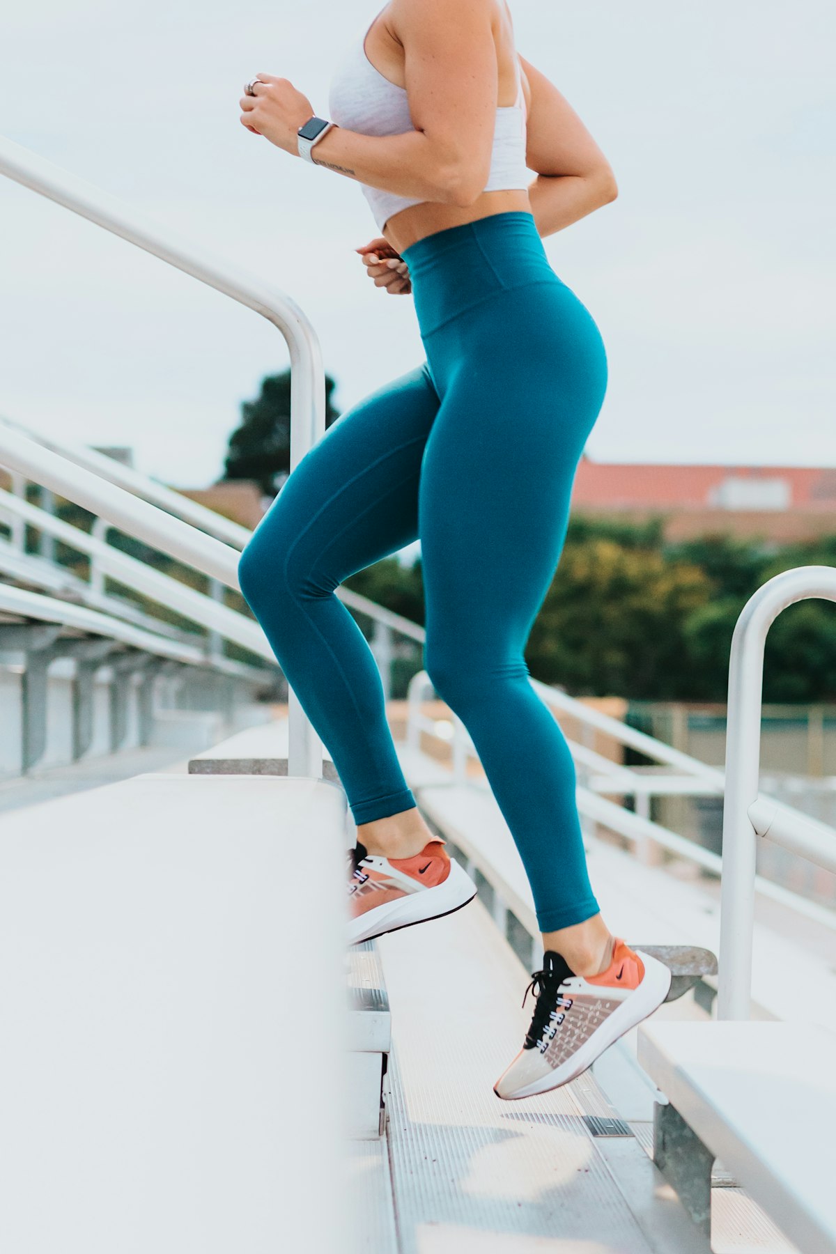 Cardio vs Strength Training [2026]: What Research Shows