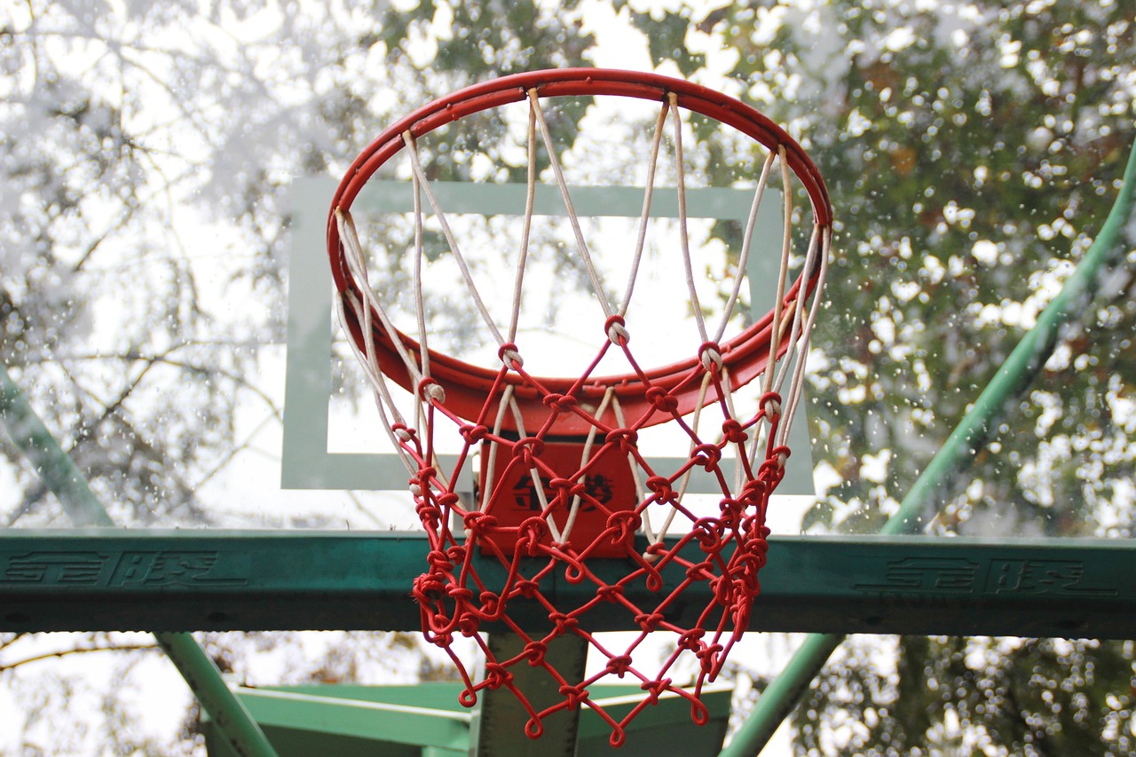 Modern Basketball in 2026: The Honest Guide to Understanding the Three-Point Era