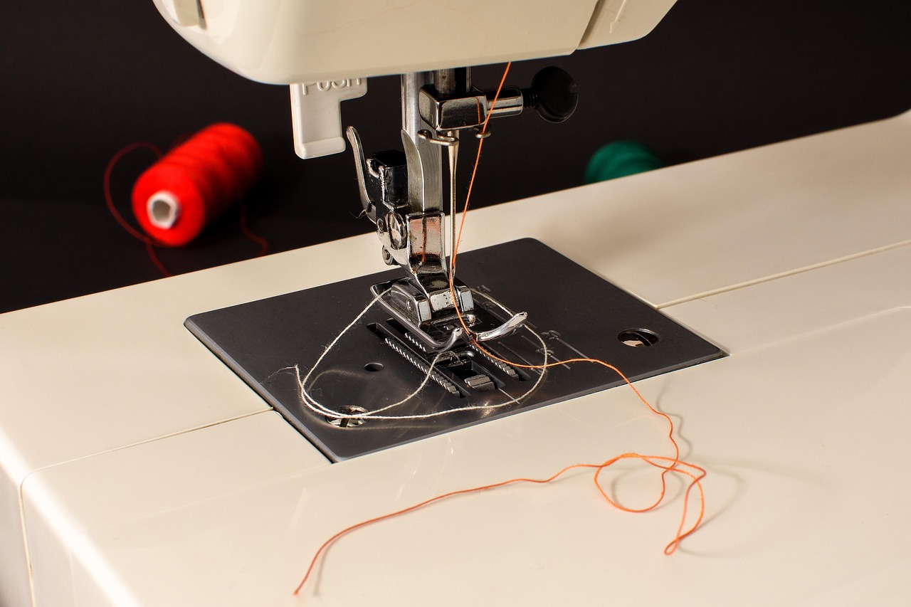 Learning to Sew in: Complete Beginner Guide [2026]