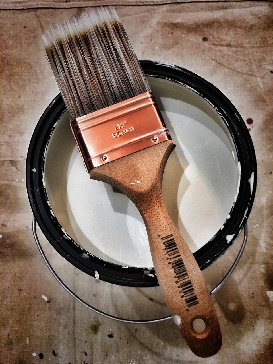 9 Home DIY Projects for Beginners [2026]: No Experience Required