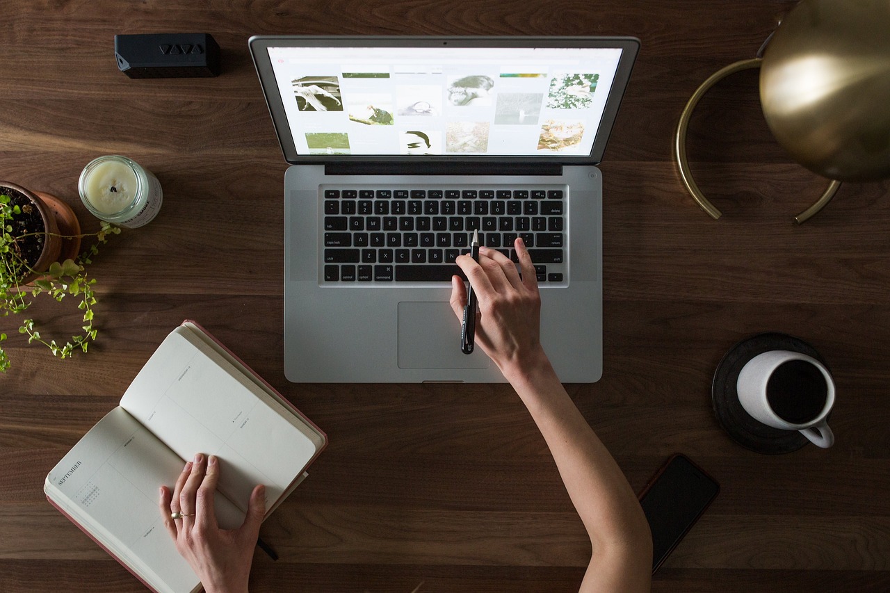 Home Office Productivity [2026]: 7 Habits That Actually Work