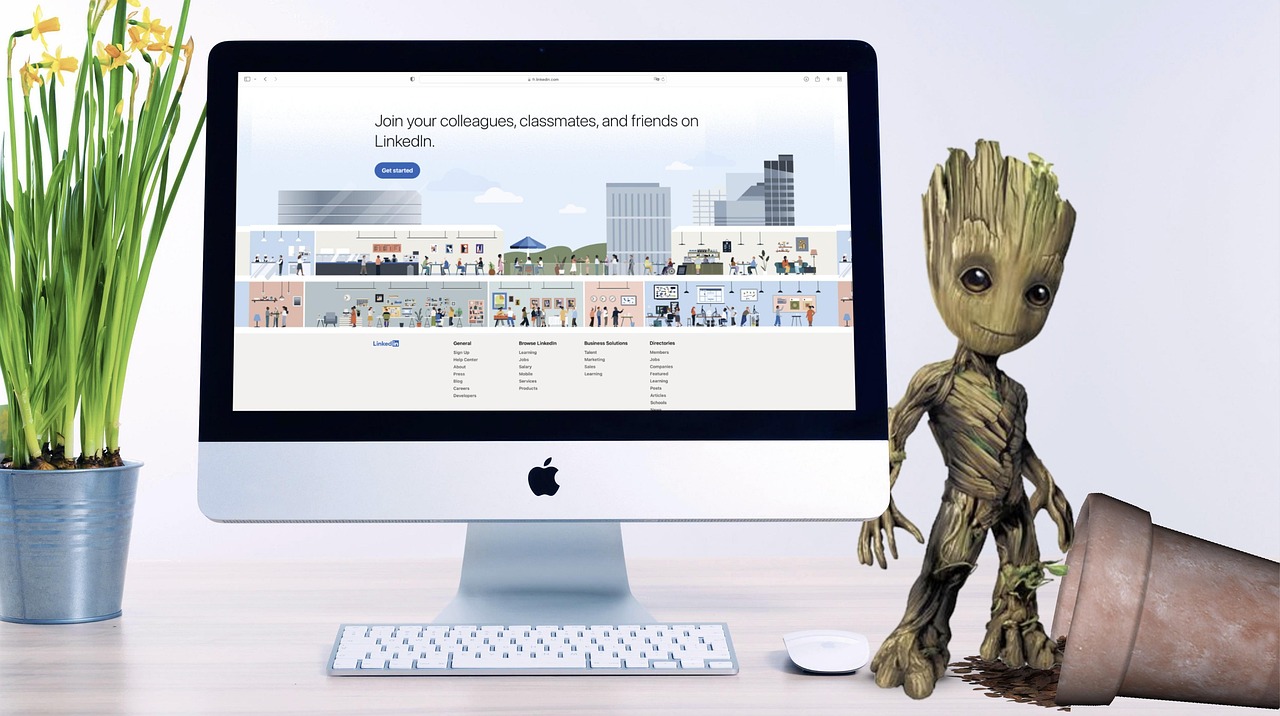 LinkedIn Algorithm in [2026]: What Actually Gets Your Posts Seen
