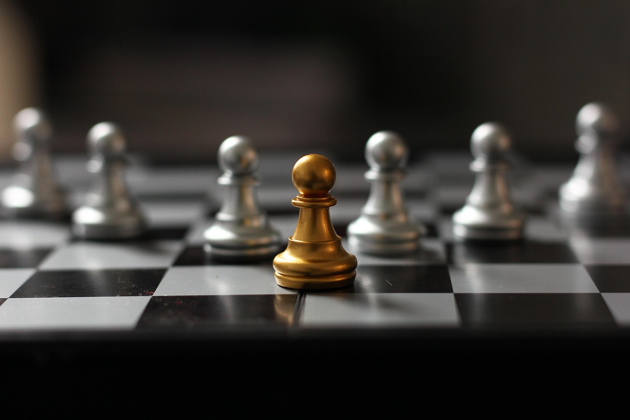 LinkedIn Content Strategy in 2026: What Actually Gets Reach and What the Algorithm Penalizes