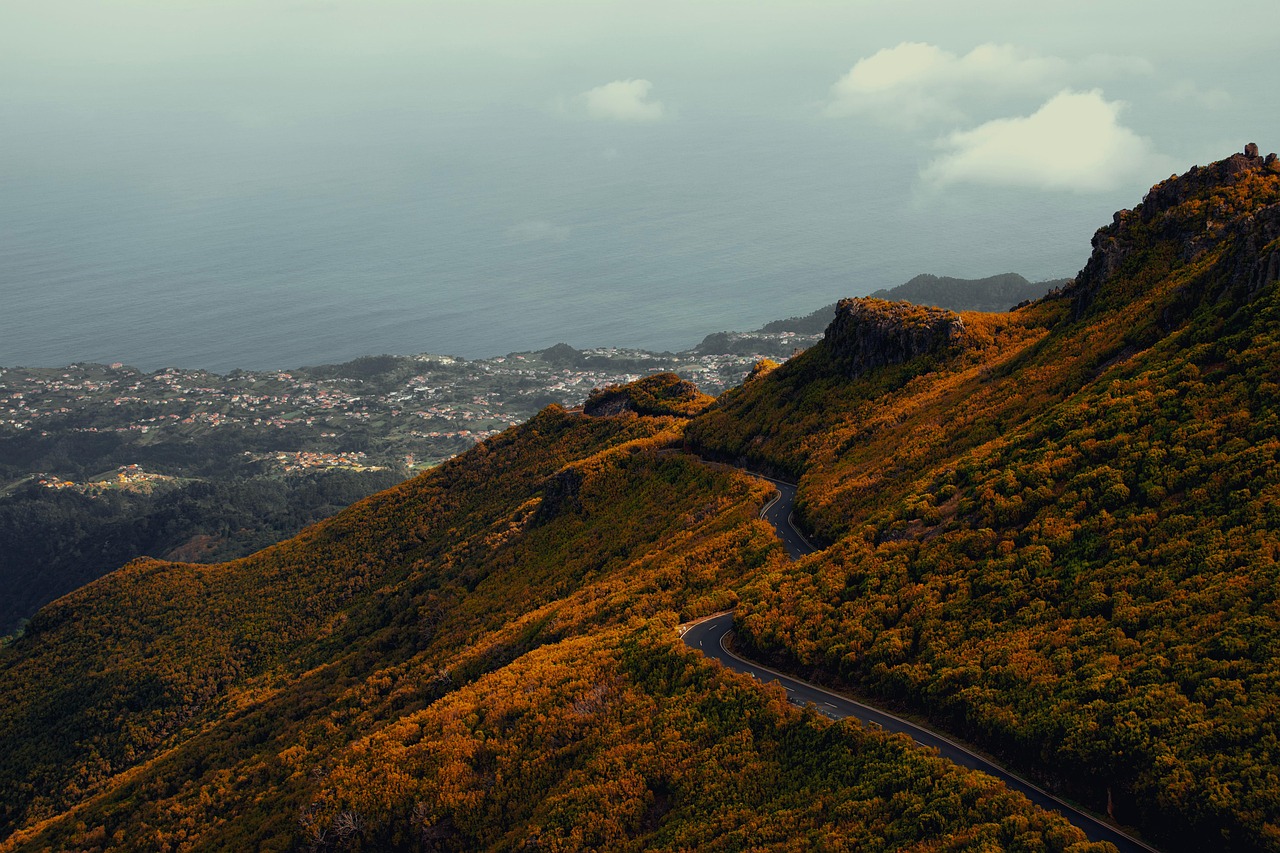 Portugal Travel Guide [2026]: Beyond the Instagram Version