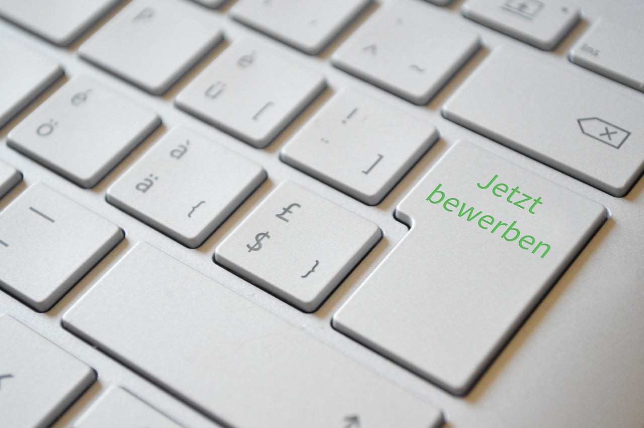 Writing a Tech Resume in 2026: What Actually Gets You Interviews at Top Companies