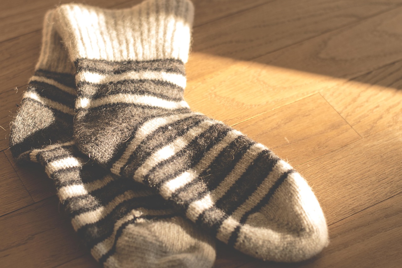 Buying Secondhand Clothing in 2026: The Honest Guide to What Is Actually Sustainable