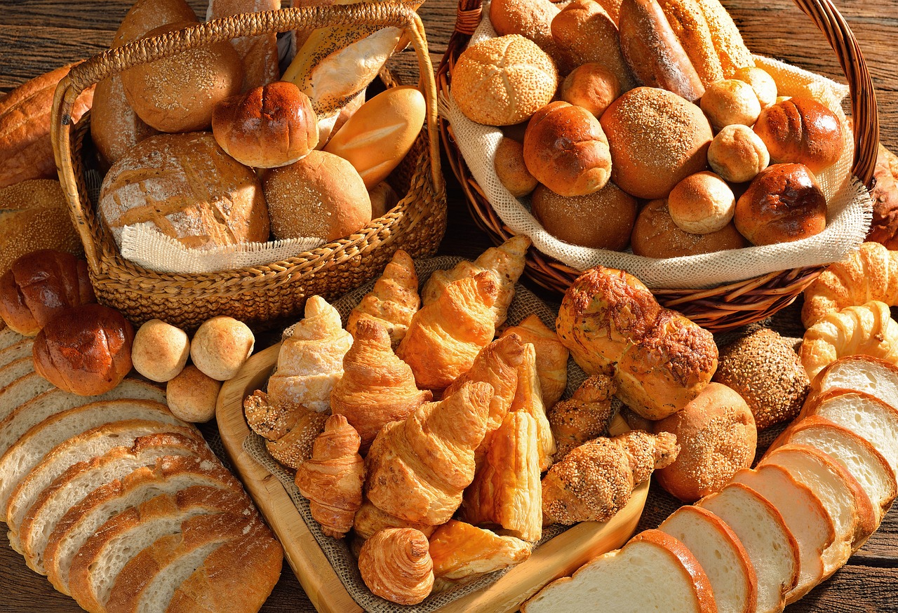 Sourdough Bread: Complete Beginner Guide [2026]