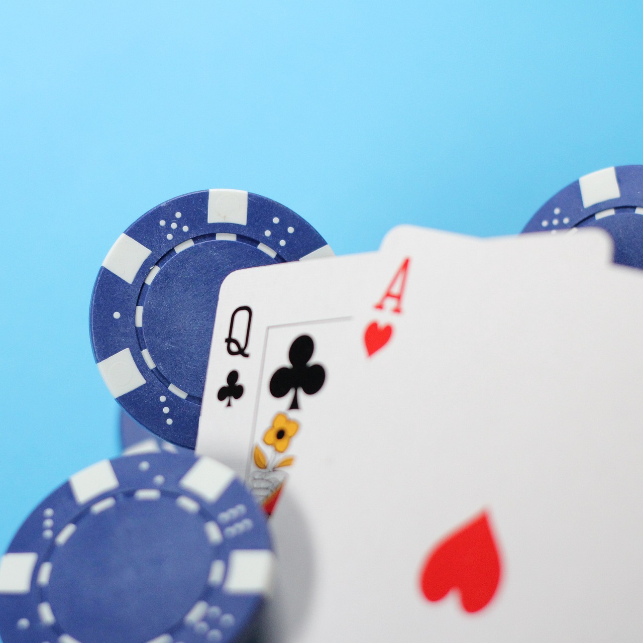 Sports Betting Bankroll Management [2026]: How Not to Go Broke