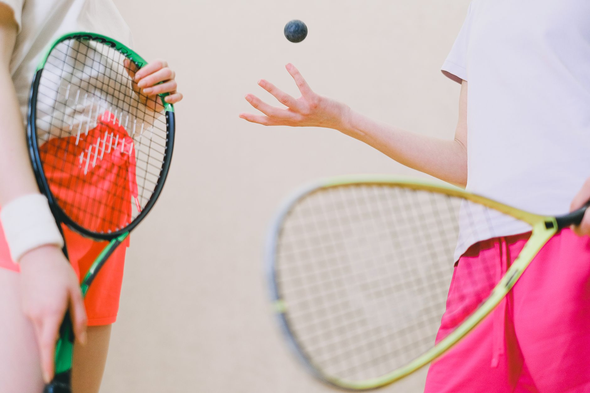 Tennis Equipment [2026]: What Actually Matters vs Marketing