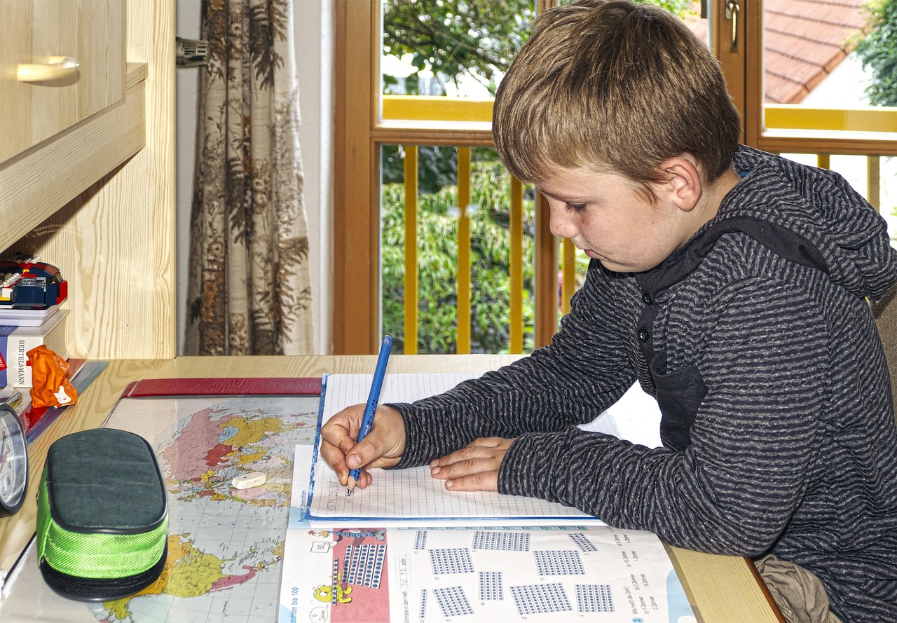 Homeschooling [2026]: Is It Right for Your Family? Honest Pros and...