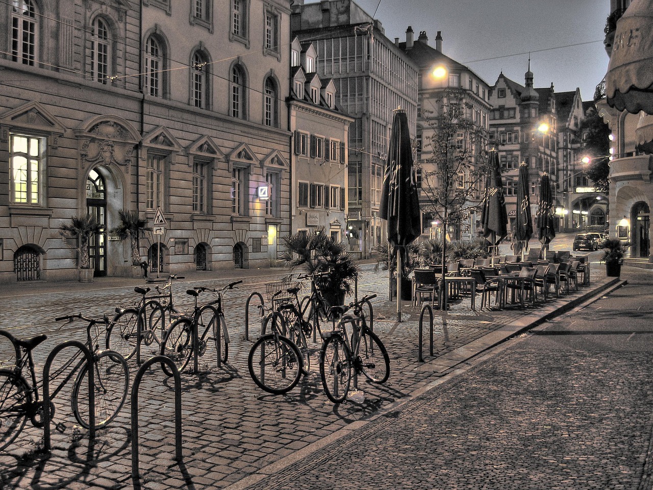 Urban Cycling in [2026]: How to Actually Commute by Bike