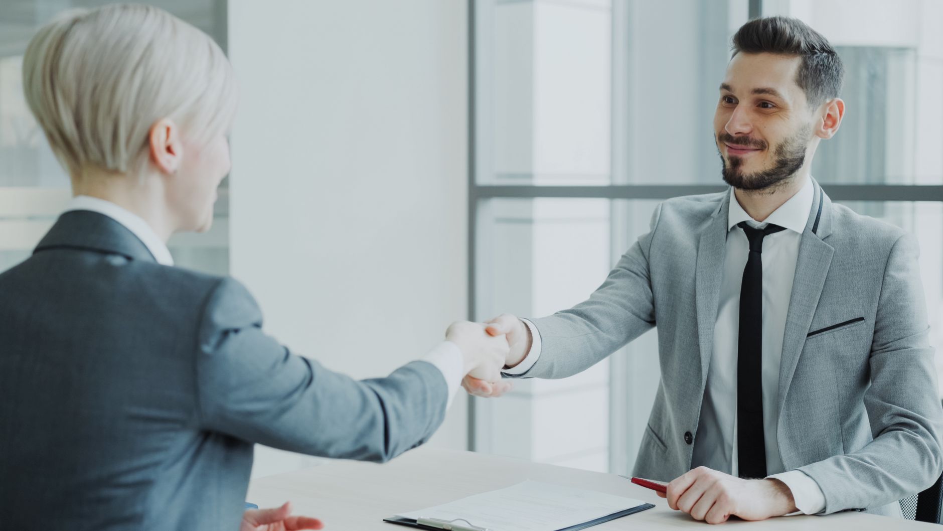 Second Interview Success: 5 Things Top Candidates Do Differently