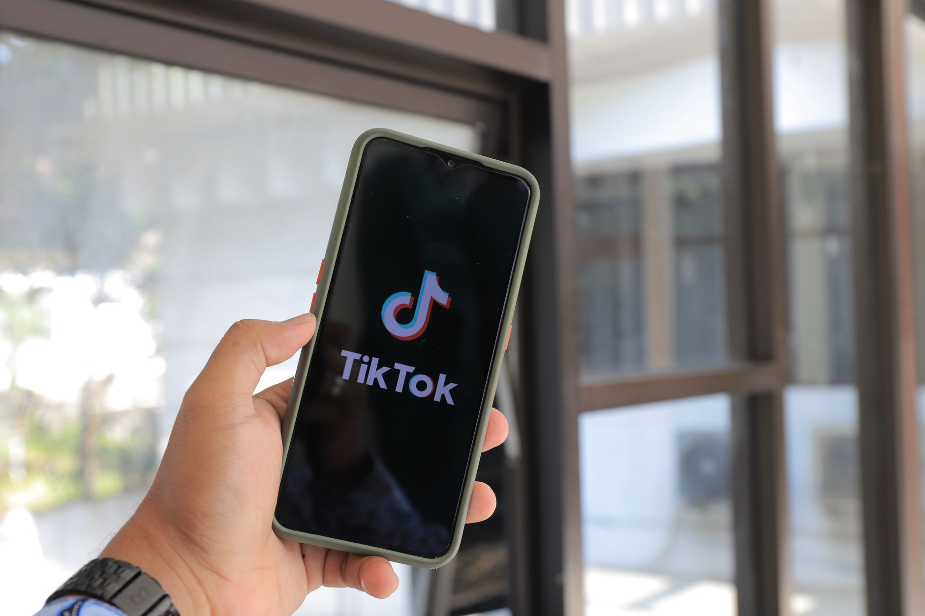 TikTok Algorithm [2026]: How the For You Page Actually Works
