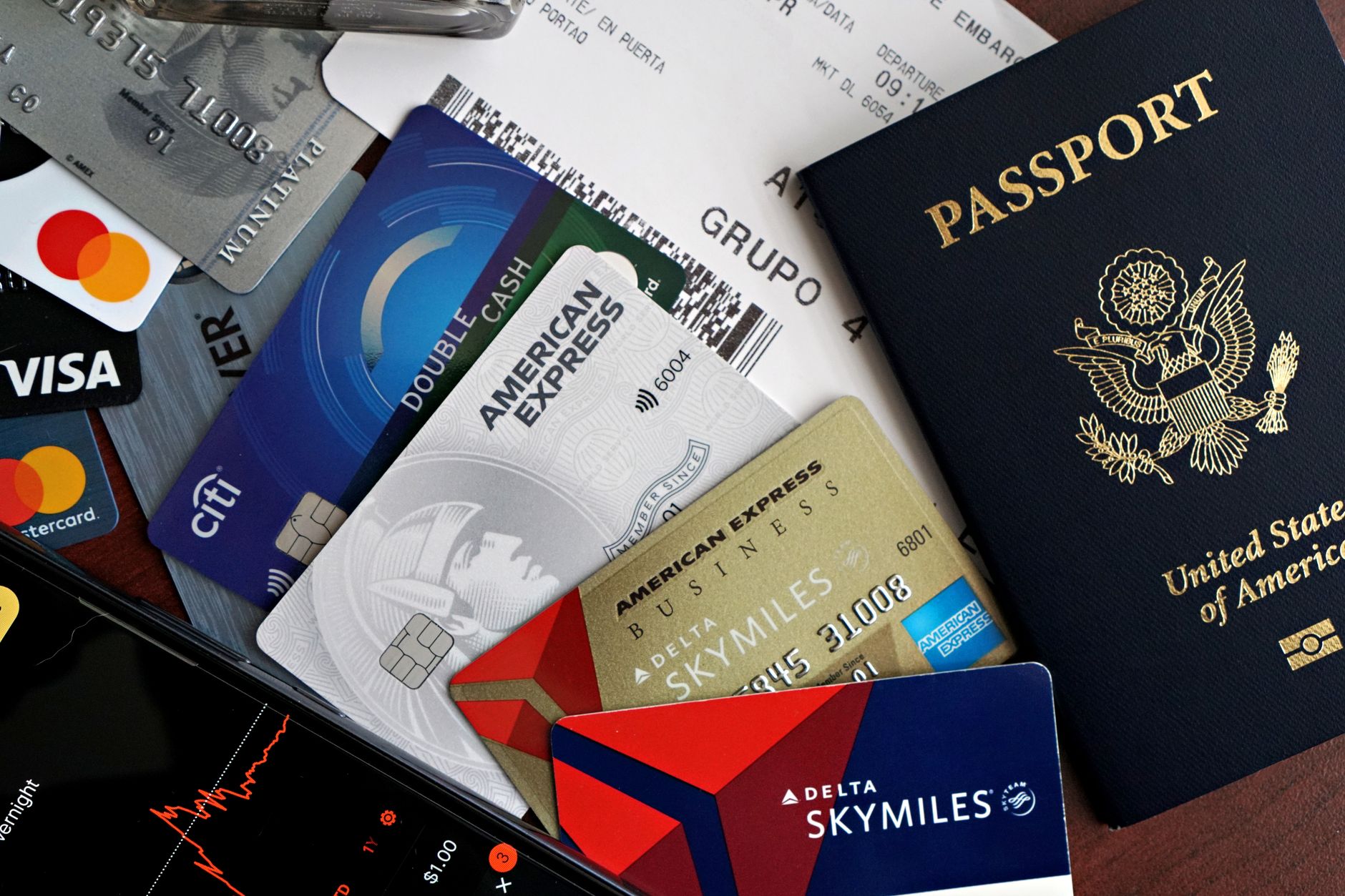 Travel Credit Cards [2026]: Which Points Programs Deliver Real Value